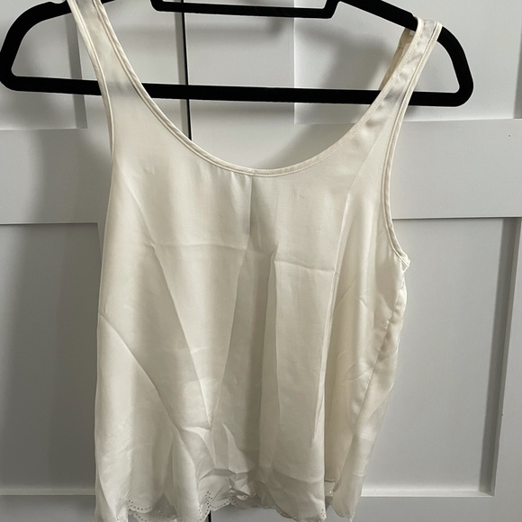 ARITZIA BUNDLE - Picture 3 of 5